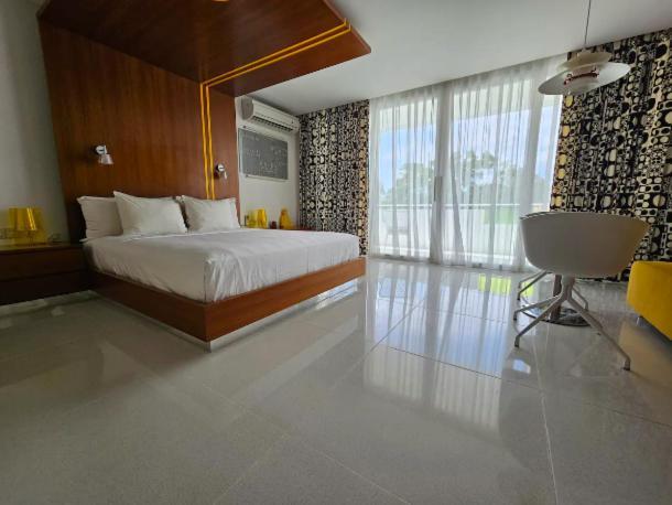 Chill Hotel Seminyak Buitenkant foto