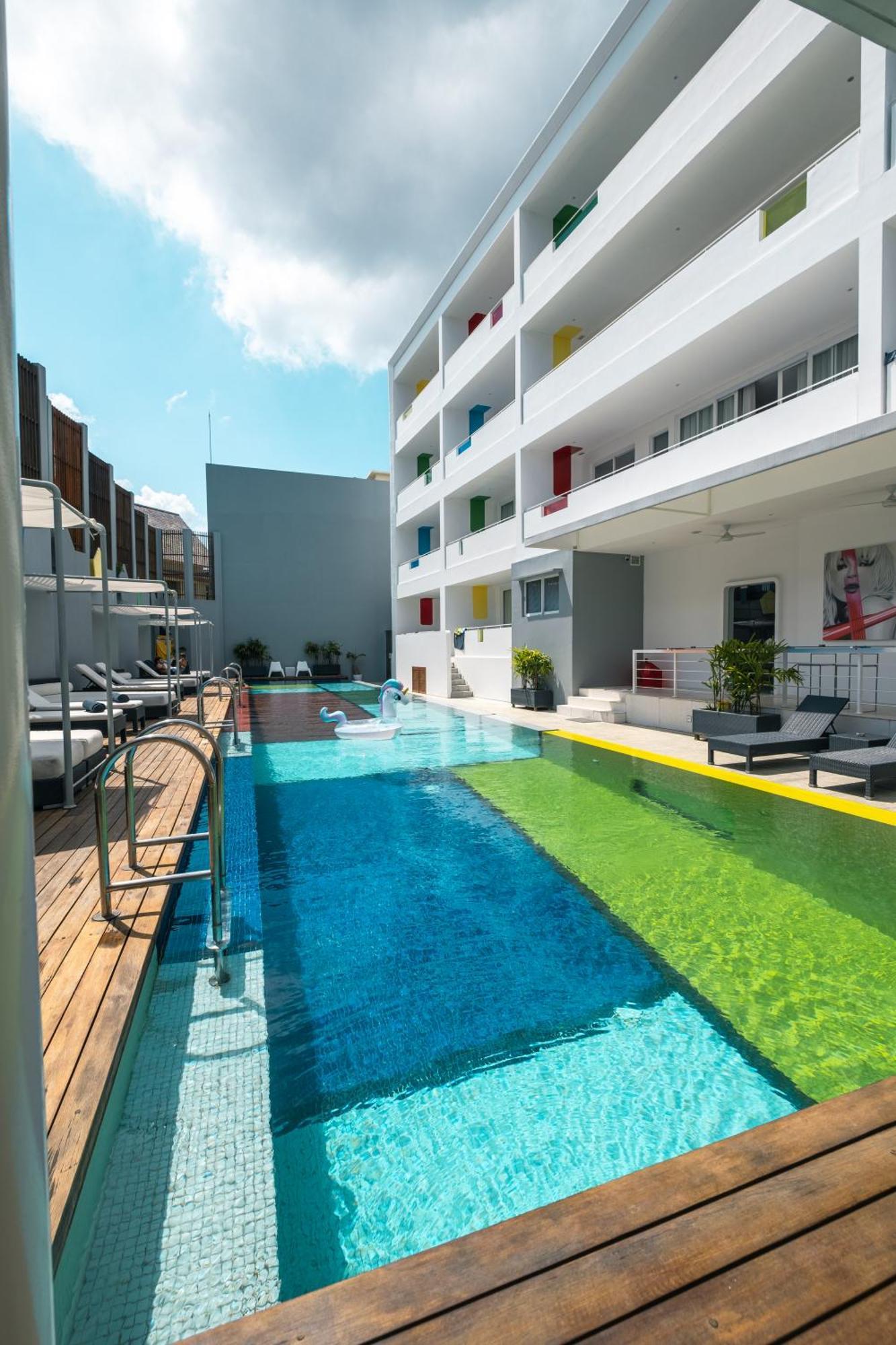 Chill Hotel Seminyak Buitenkant foto